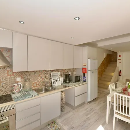 Lazy Days House - 2br With Terrace And Bbq Apartament