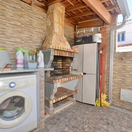 Lazy Days House - 2br With Terrace And Bbq Apartman Nazaré
