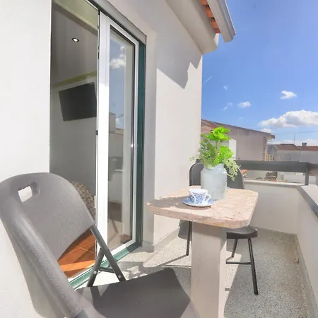 Lazy Days House - 2br With Terrace And Bbq Apartman