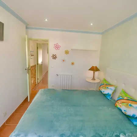 Lazy Days House - 2br With Terrace And Bbq Apartman *