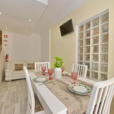 Apartman Lazy Days House - 2br With Terrace And Bbq *
