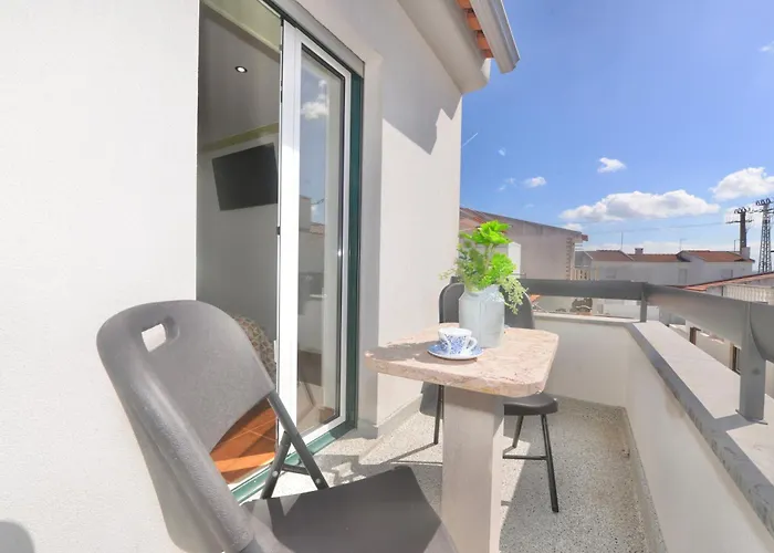 Lazy Days House - 2br With Terrace And Bbq Apartman