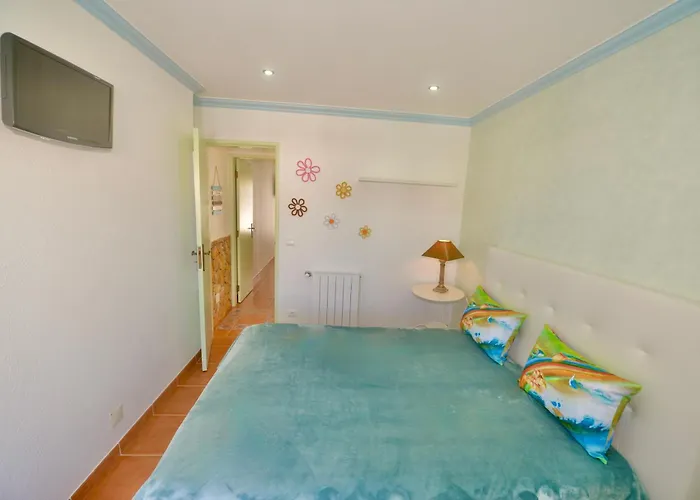 Lazy Days House - 2br With Terrace And Bbq Apartman *